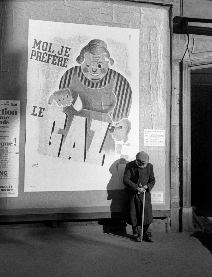 Le Gaz, Paris, 1935 © Fred Stein Archive